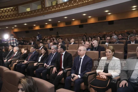 Xocalı soyqırımı itkinlərindən bəhs edən “13” filmi nümayiş olunub