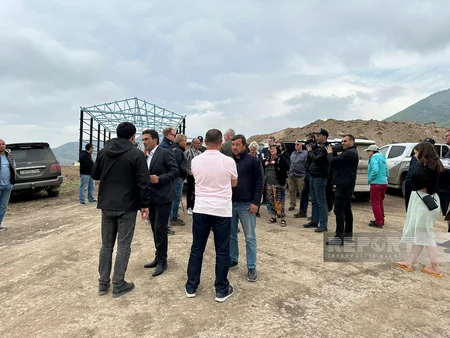 Swedish travelers view restoration work in Lachin