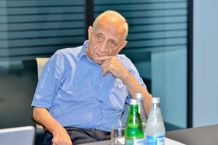 Mahir Məmmədov Bakıda, regionlarda və xaricdə yaşayan azərbaycanlı məşqçilərlə görüşüb