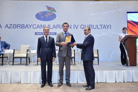 Dünya Azərbaycanlılarının IV Qurultayı işini yekunlaşdırıb