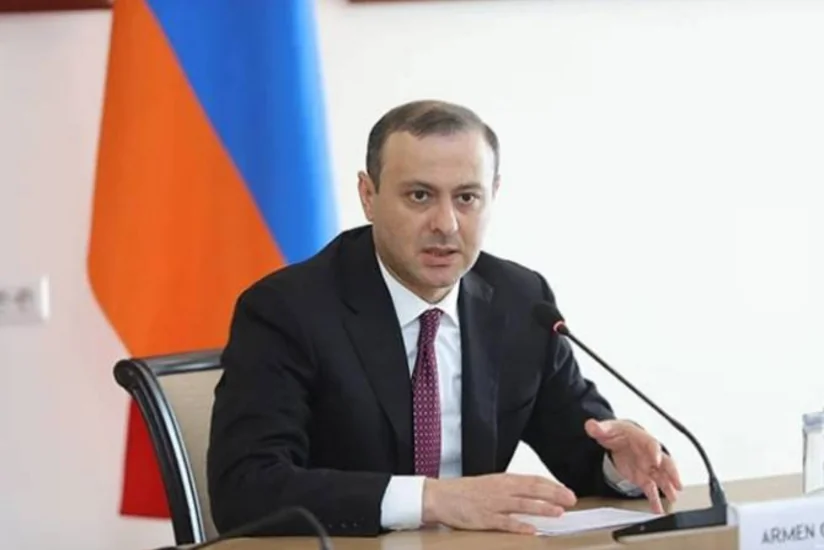 Глава Совбеза Армении отправится в Катар