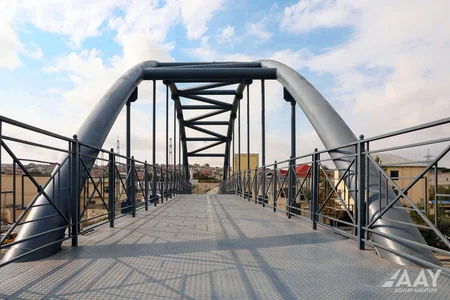 Bakı-Şamaxı-Yevlax avtomobil yolunda daha bir yerüstü piyada keçidi tikilib