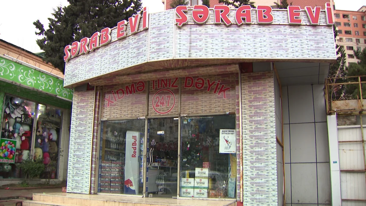 Bakıda saxta spirtli içkilər hazırlayaraq şərab evlərində satan dəstə üzvləri saxlanılıblar