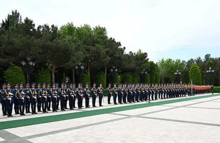 Tacikistan Prezidenti Emoməli Rəhmonun rəsmi qarşılanma mərasimi olub