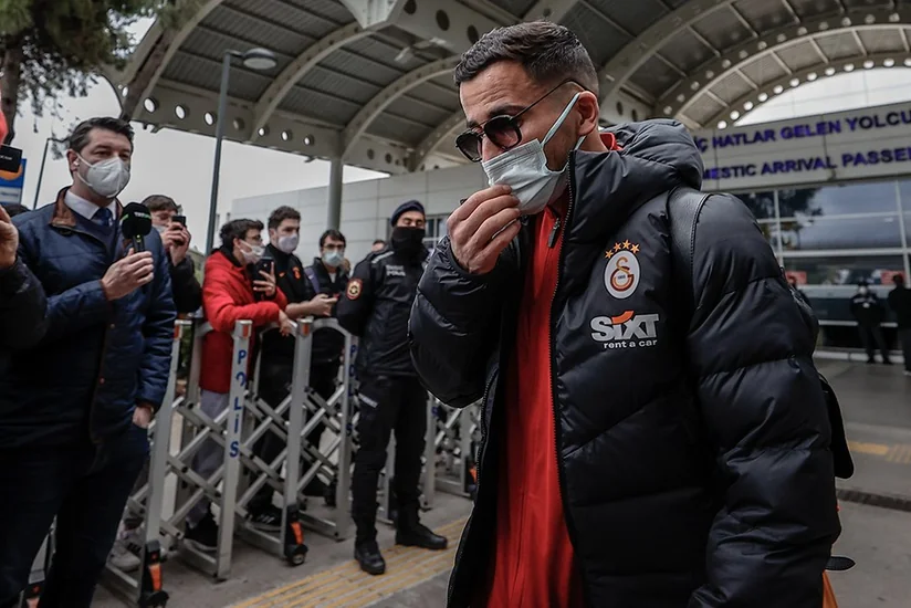 Qalatasarayın futbolçusunda koronavirus aşkarlanıb