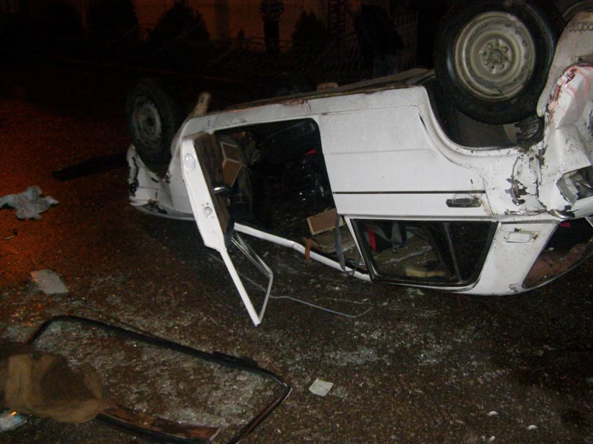Tovuzda avtomobil aşıb, sürücünün boynu qırılıb