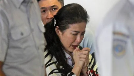 ​İndoneziya rəsmiləri AirAsiaya aid qırıntıların tapıldığını bildirib