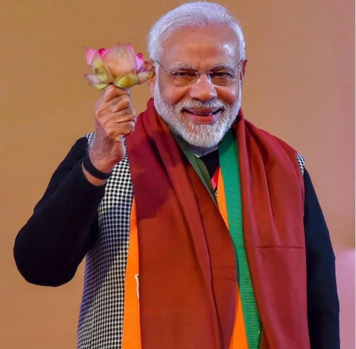 Премьер Индии передал все свои аккаунты женщинам - ФОТО