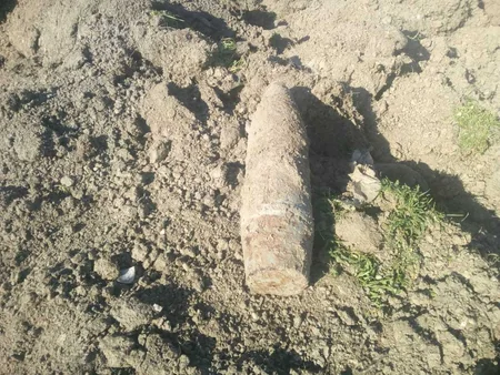 Ağdamda top mərmisi tapılıb