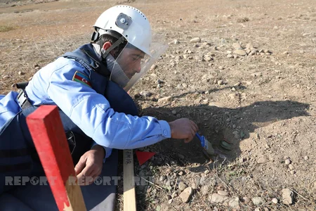 Horadiz-Ağbənd avtomobil yolunda aşkarlanan minalar zərərsizləşdirilib