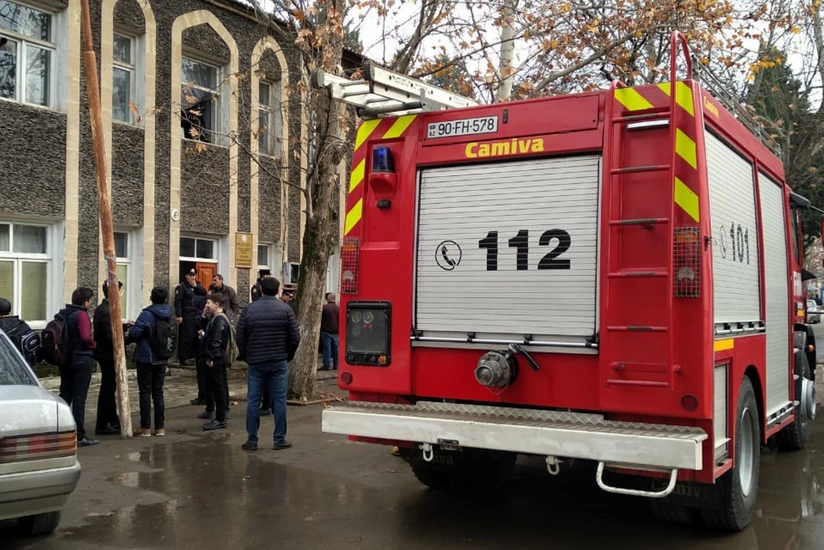 Tovuzda musiqi məktəbində dərs vaxtı yanğın olub