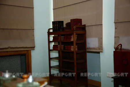 “Molla Nəsrəddin” jurnalının orijinal nüsxələri, Azərbaycan dilində 85 yaşlı kitab - REPORTAJ