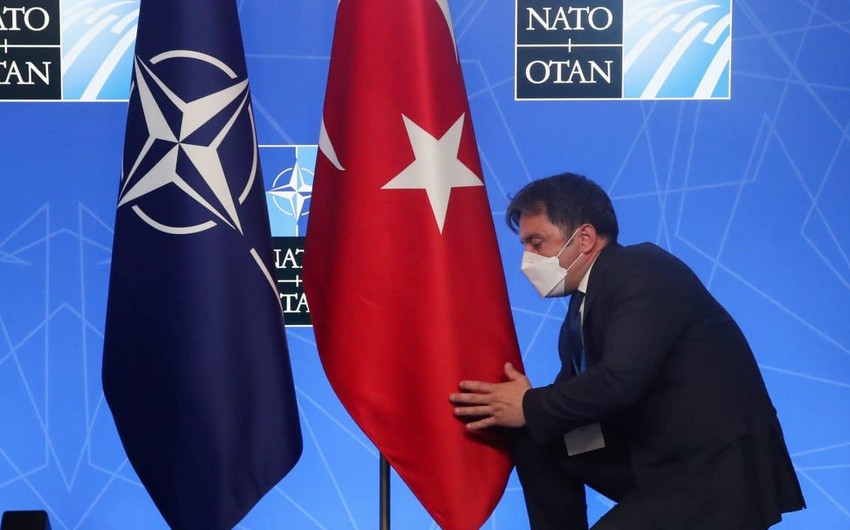 Türkiyənin Finlandiya və İsveçin NATO-ya üzv olması ilə bağlı şərtləri açıqlanıb