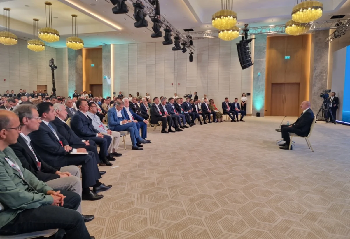 Azərbaycan Prezidenti: Sosial media və ənənəvi KİV-lər məsələlərdən xəbərdar olmaqda mənə kömək edir