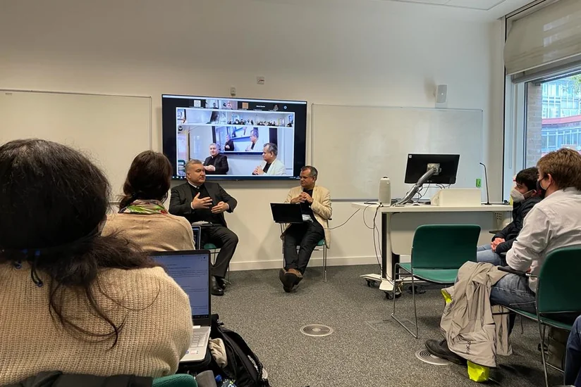 Azərbaycanın regionda aparıcı rolu Kembric Universitetində müzakirə olunub