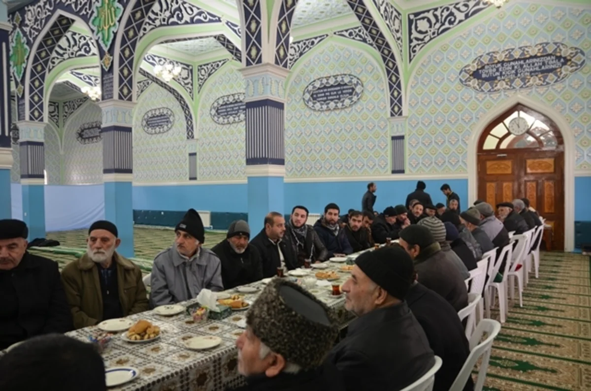 Nardaranda yerləşən “Rəhimə xanım ziyarətgahı” məscidində tədbir keçirilib