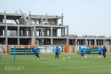 Futbol üzrə Azərbaycan milli komandası Malta ilə oyuna hazırlaşır - FOTOSESSİYA