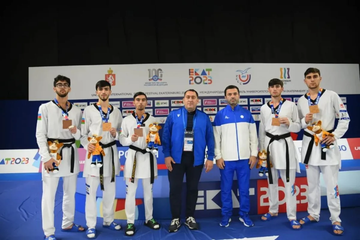 Azərbaycan taekvondoçuları Yekaterinburqda komanda yarışında medal qazanıblar