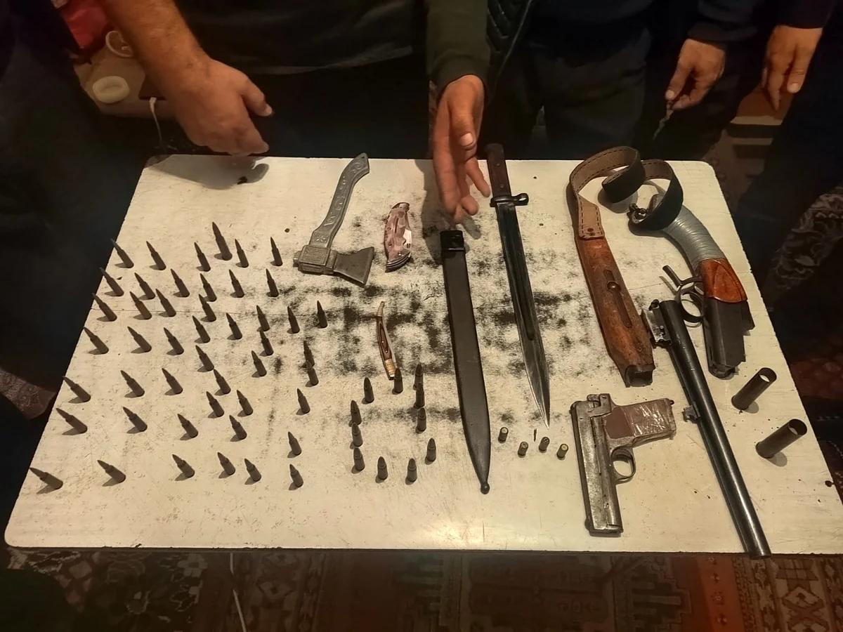 Sabirabad sakininin evindən silah-sursat aşkarlanıb 