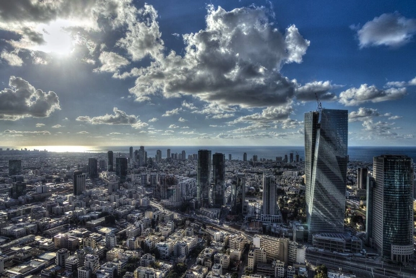 Təl-Əvivdə hava həyəcanı, 20 nəfər xəsarət aldı