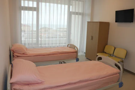 Valideyn himayəsindən məhrum olan 28 ukraynalı uşaq Bakıda reabilitasiya kursu keçir