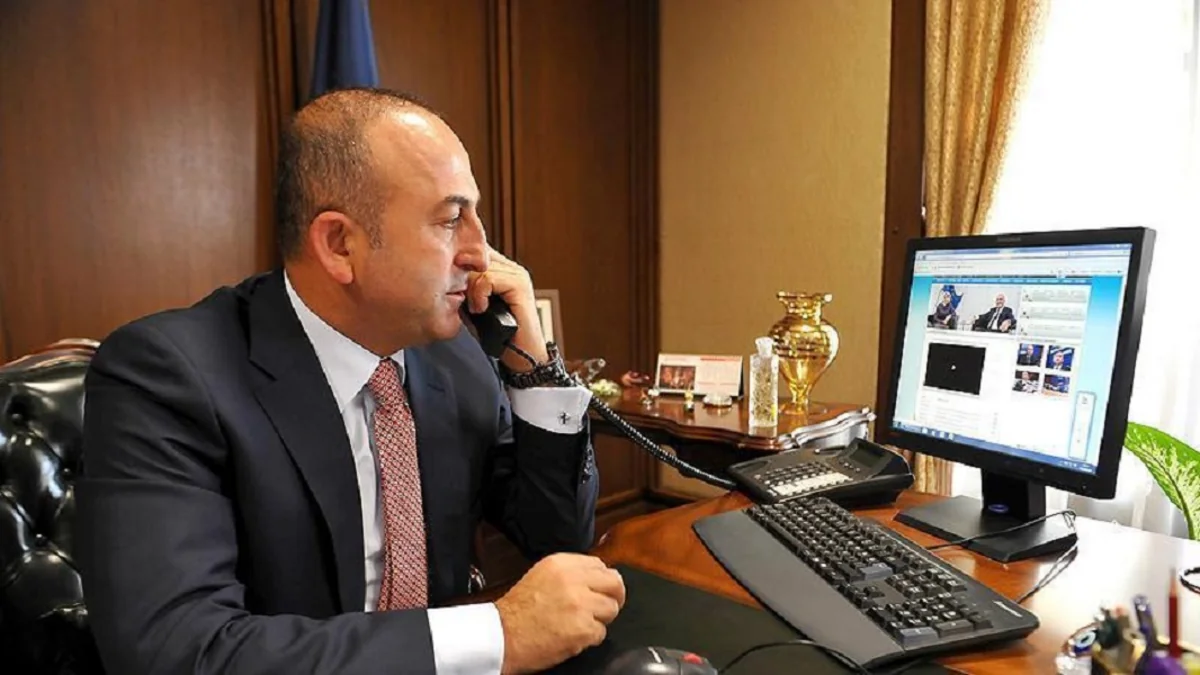 Türkiyə və Gürcüstan XİN başçıları telefonla danışıb