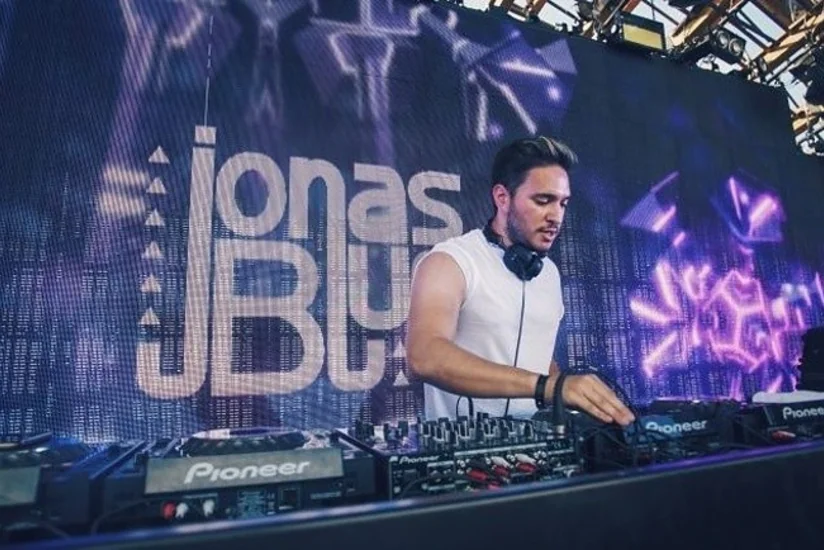 Well-known DJ to perform at the opening of UEFA Europa League final in Baku