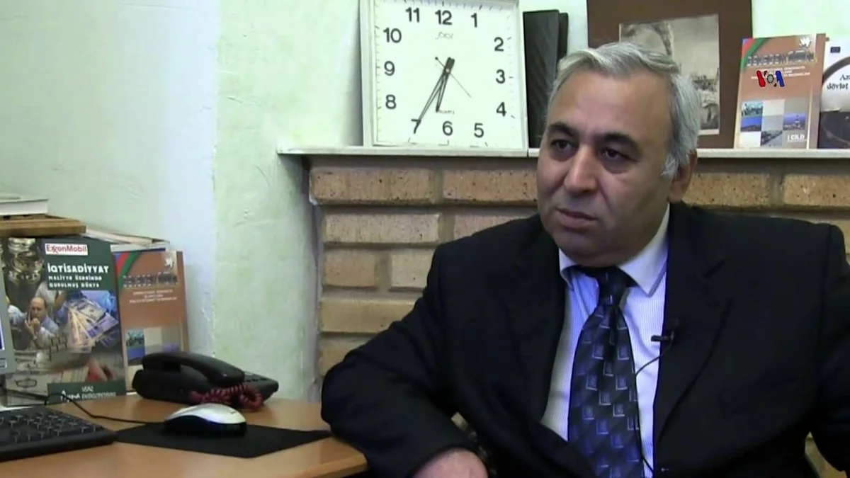 AXCP funksioneri: Partiyadan çıxarılanlara töhmət vermək daha yaxşı olardı, hər kəsi təşkilatdan çıxarmaq olmaz