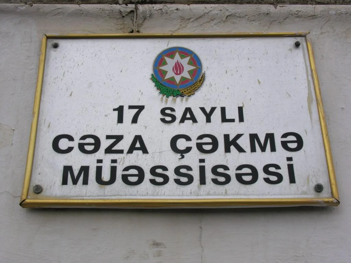 Ombudsman Aparatının əməkdaşları 17 saylı cəzaçəkmə müəssisəsinə baş çəkib