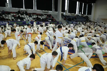 Azərbaycan Fullkontakt Kyokuşin Karate Federasiyasının qış seminarı keçirilib