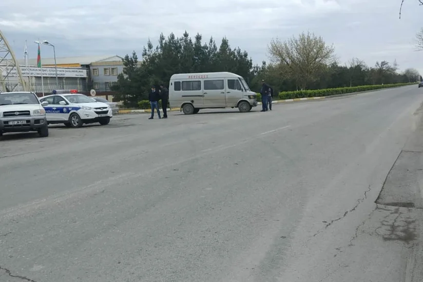 Kürdəmirdə sərnişin mikroavtobusu qəzaya düşüb - FOTO - VİDEO