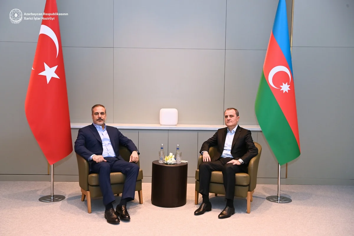Azerbaijani FM Bayramov mulls regional issues with his Turkish counterpart
