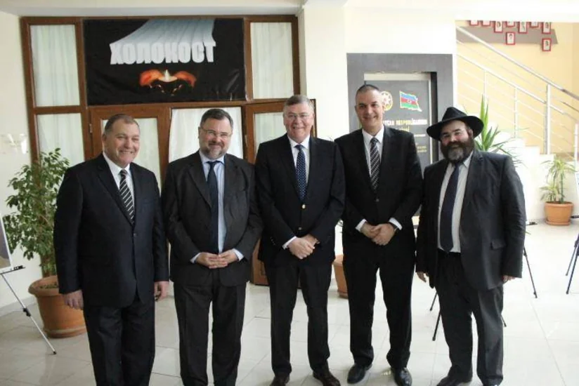 Bakıda yəhudi məktəbində Holokost qurbanları yad edilib
