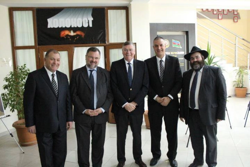 Bakıda yəhudi məktəbində Holokost qurbanları yad edilib