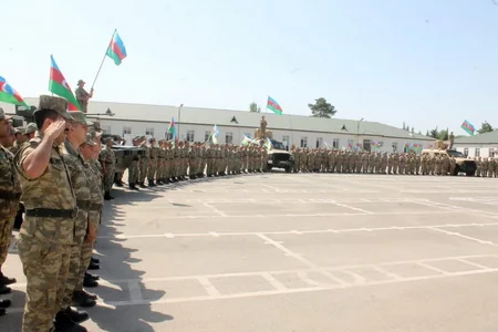 Milli Qurtuluş Günü münasibətilə Azərbaycan Ordusunda silsilə tədbirlər keçirilib