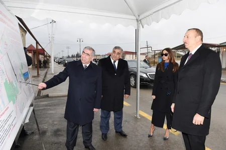 Prezident İlham Əliyev Binə qəsəbəsində yenidənqurmadan sonra görülən işlərlə tanış olub