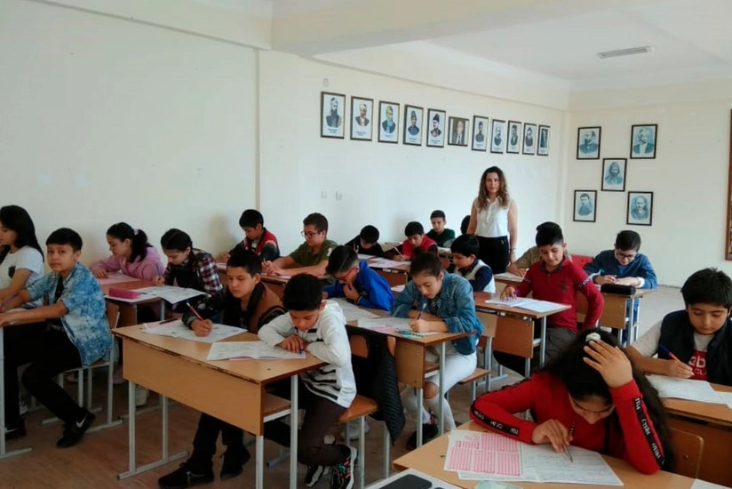 Gəncə, Şirvan, Şəki və Qubada yeni açılacaq lisey siniflərinə qəbul imtahanı keçirilib