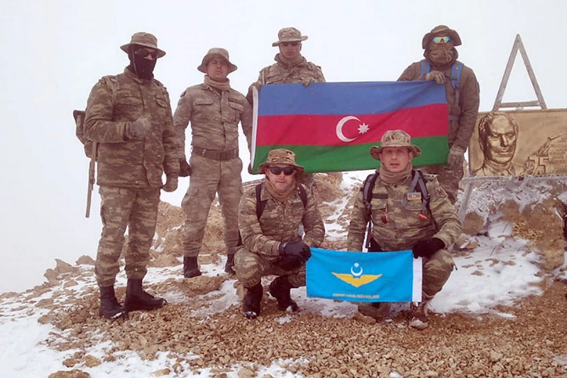 Экспедиция военнослужащих на Пик Гейдара завершилась