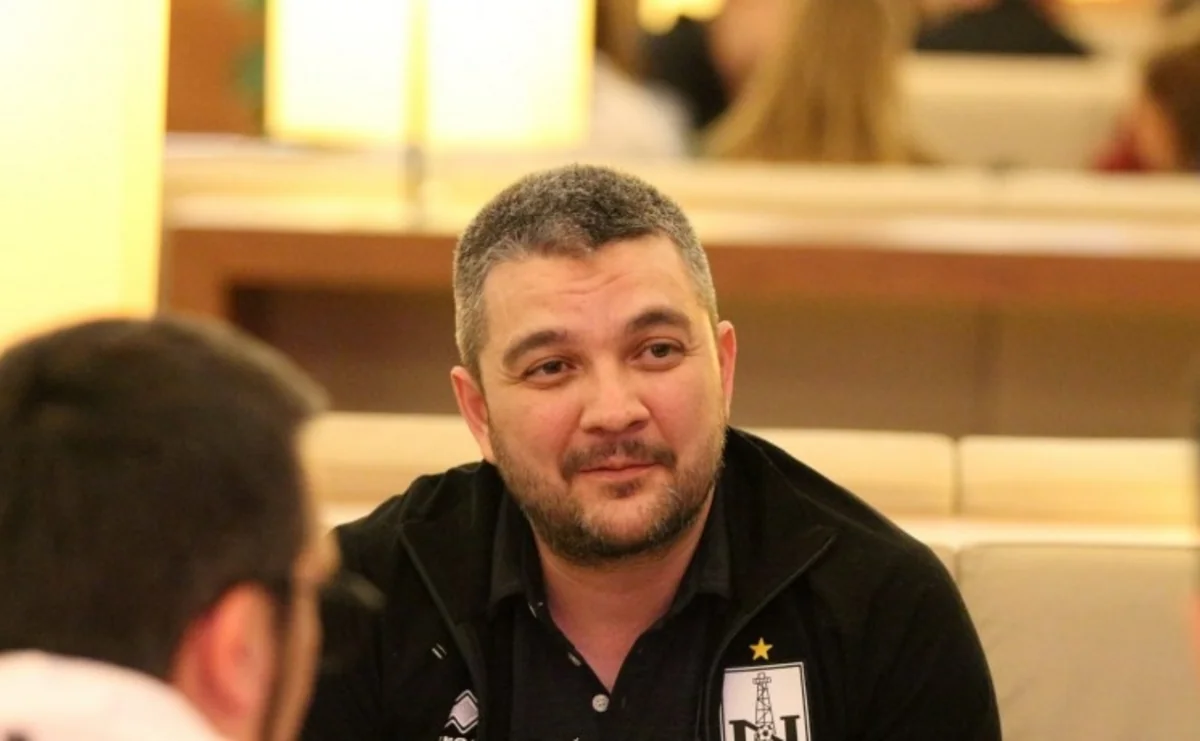 Fərrux Mahmudov Neftçidəki postundan ayrılıb