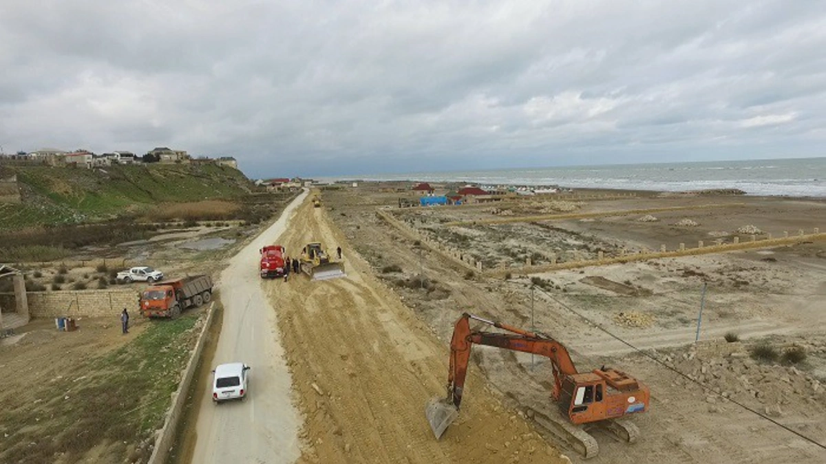 New highway being built along the coast of Absheron Peninsula - VIDEO