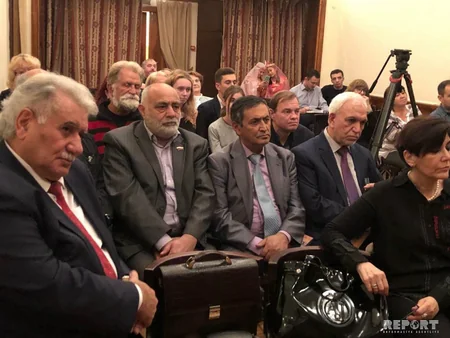 Moskvada Nəsiminin 650 illik yubileyi münasibətilə rus dilində çap edilmiş kitabın təqdimatı olub