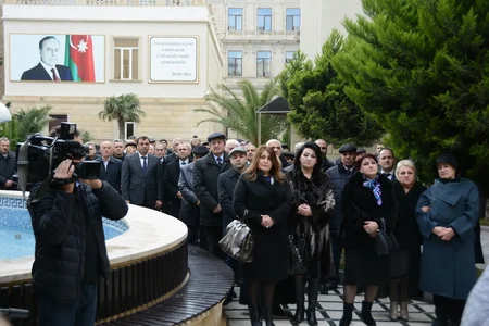 UNEC-də 20 Yanvar şəhidlərinin Memorial-Xatirə Kompleksinin açılışı olub