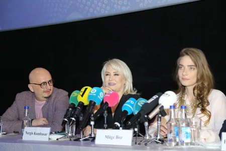 CinemaPlusda “Çat Kapı Aşk” filmi ilə bağlı mətbuat konfransı keçirilib