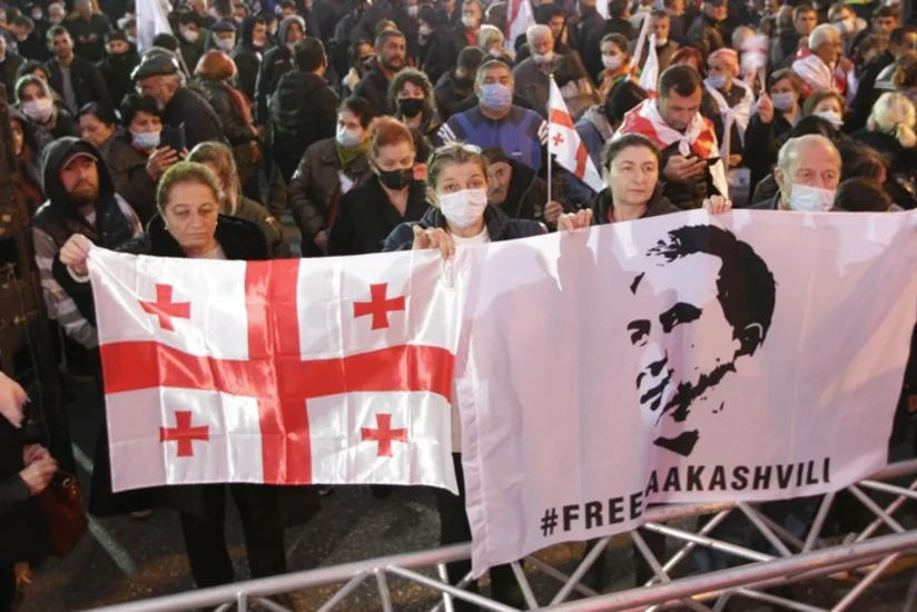 В Тбилиси прошли очередные акции сторонников Саакашвили