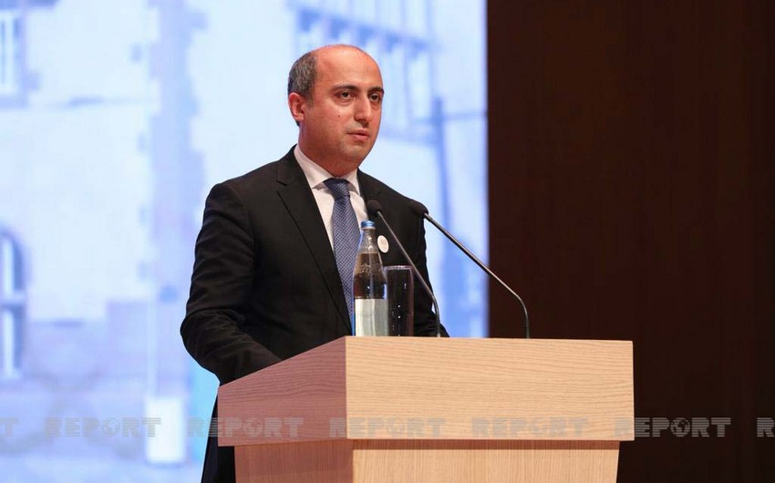 Təhsil naziri şagirdlərin qəzaya düşməsinə münasibət bildirib