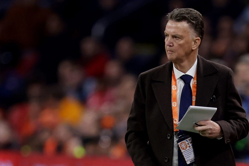 Niderland millisinin baş məşqçisi xərçəng xəstəliyinə tutulub