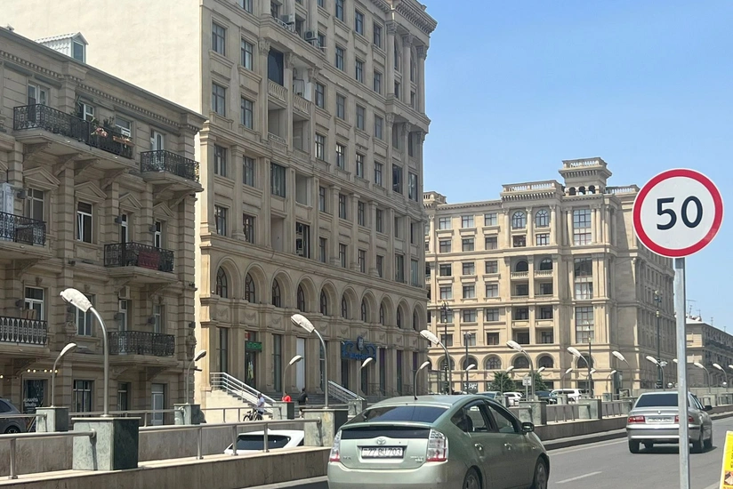 Bakıda 2 küçədə sürət həddi endirilib