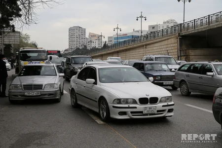 Bakıda DYP taksi və mikroavtobus sürücülərinə qarşı reyd keçirib - FOTO - VİDEO