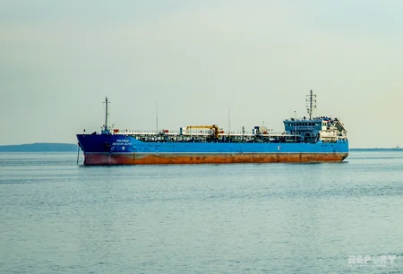 Blue Caspian of the White City - PHOTOREPORT