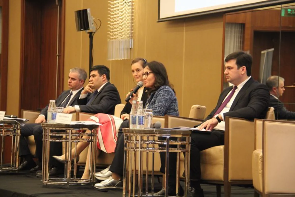 Azərbaycanda kənd təsərrüfatı sektorunun gəlirli kreditləşməsi müzakirə edilib
